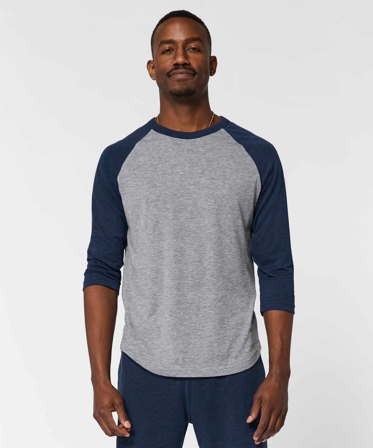 Go-To Raglan Unisex