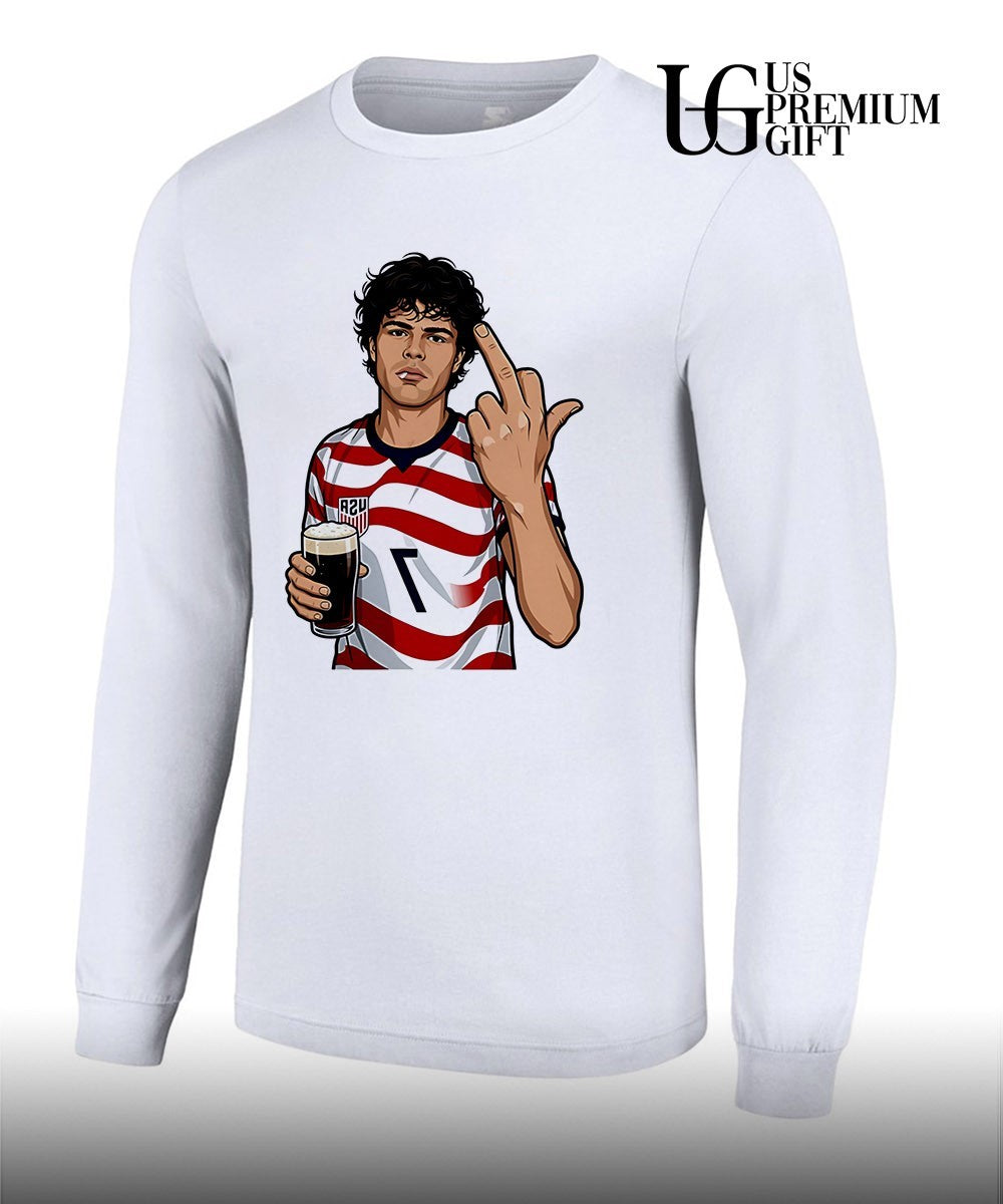 Nichole Gio Reyna middle finger US Soccer shirt Unisex