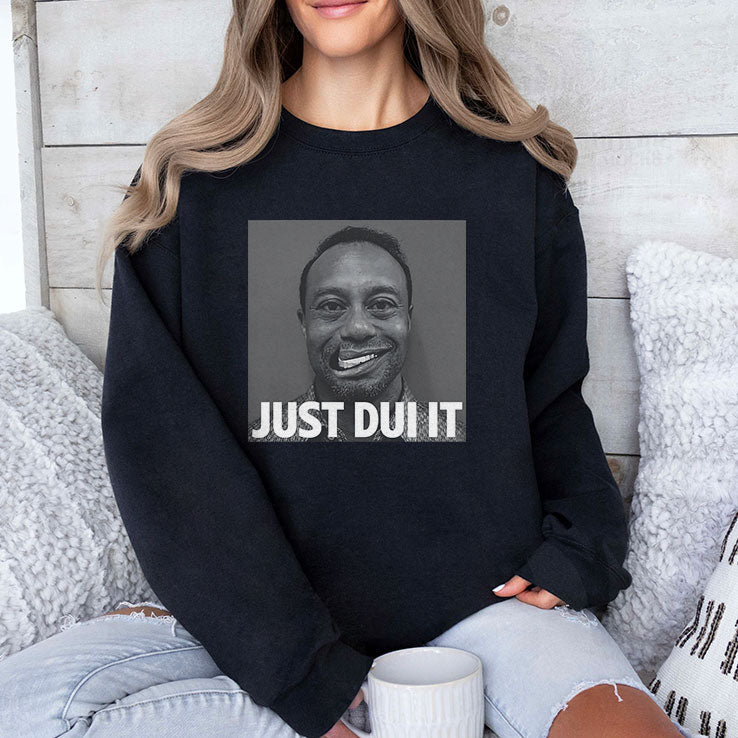 Tiger Woods Mugshot Just DUI It Shirt Unisex