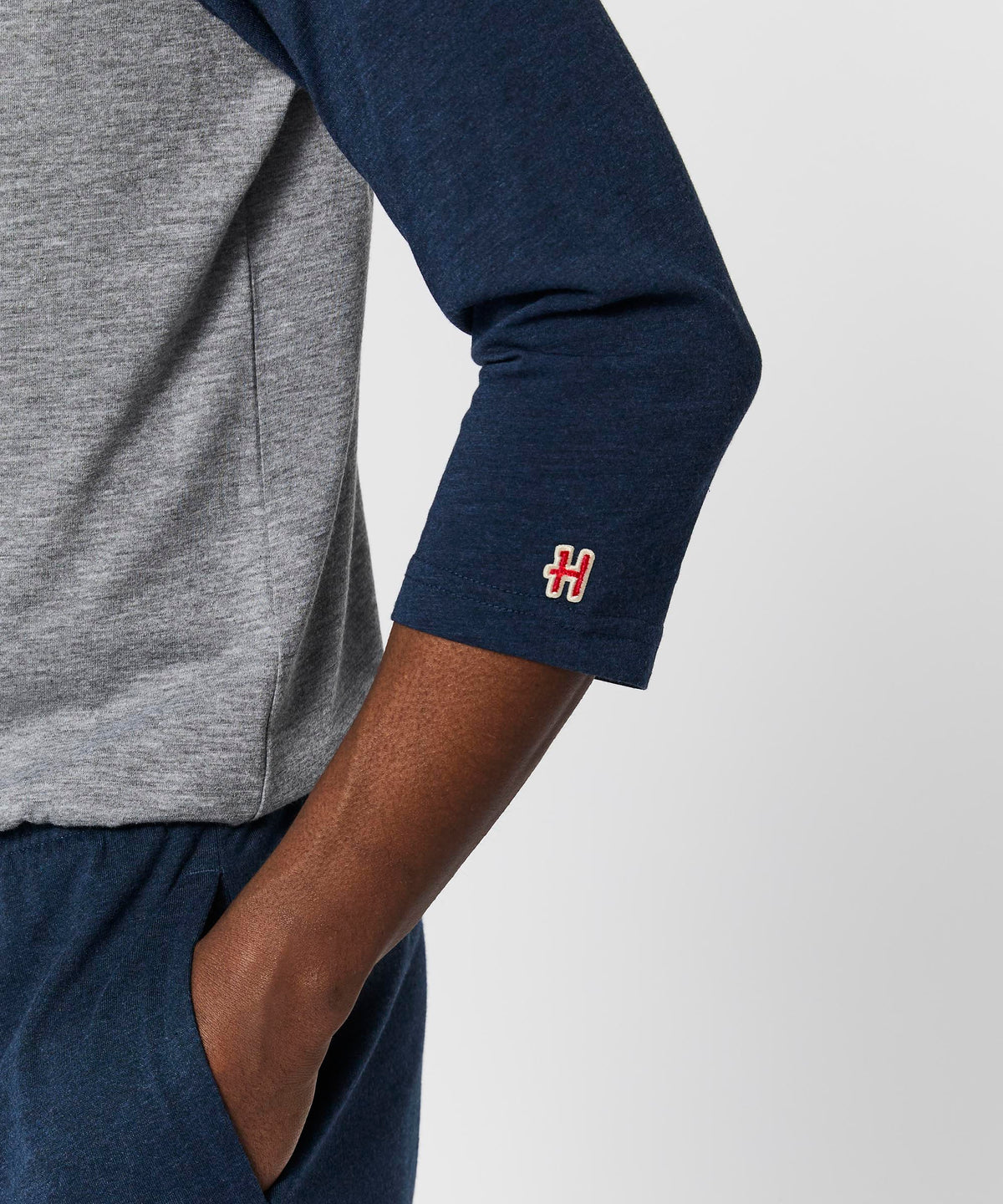 USA Crest Raglan Unisex