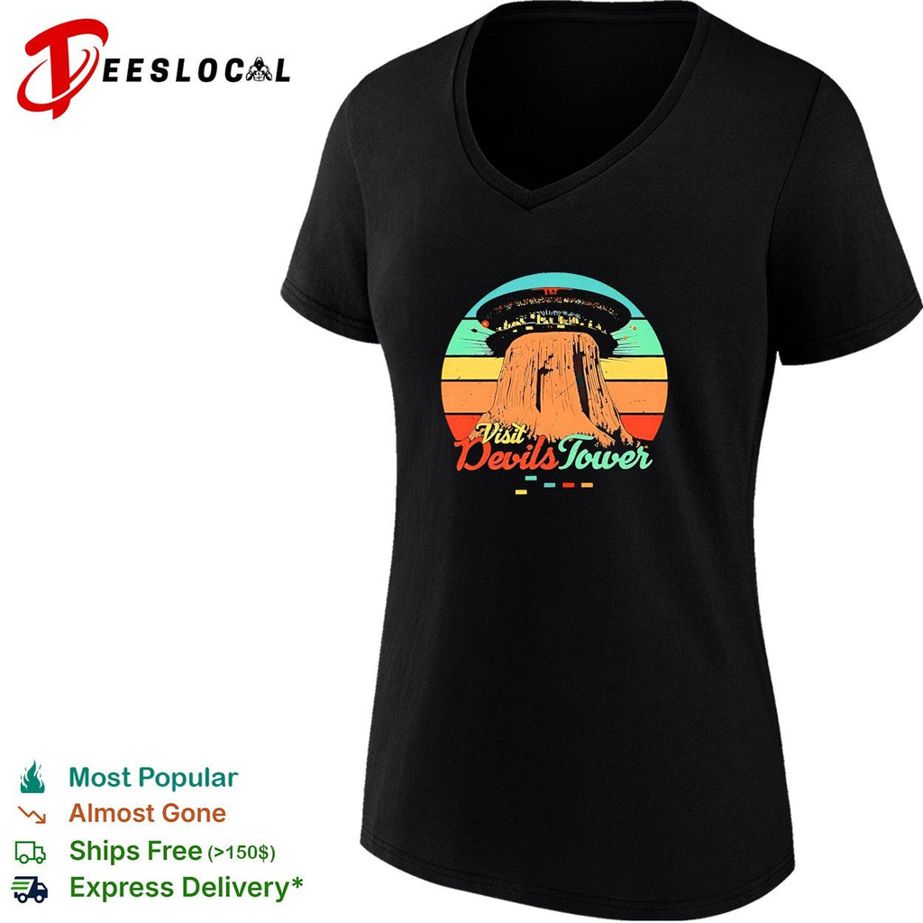 Visit Devils Tower UFO retro shirt Unisex