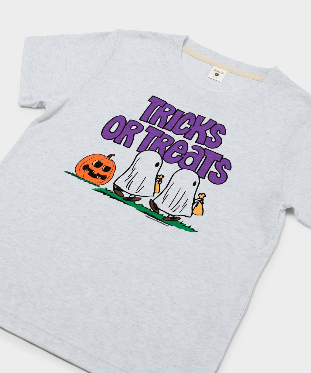 Women's Peanuts Tricks Or Treats Unisex