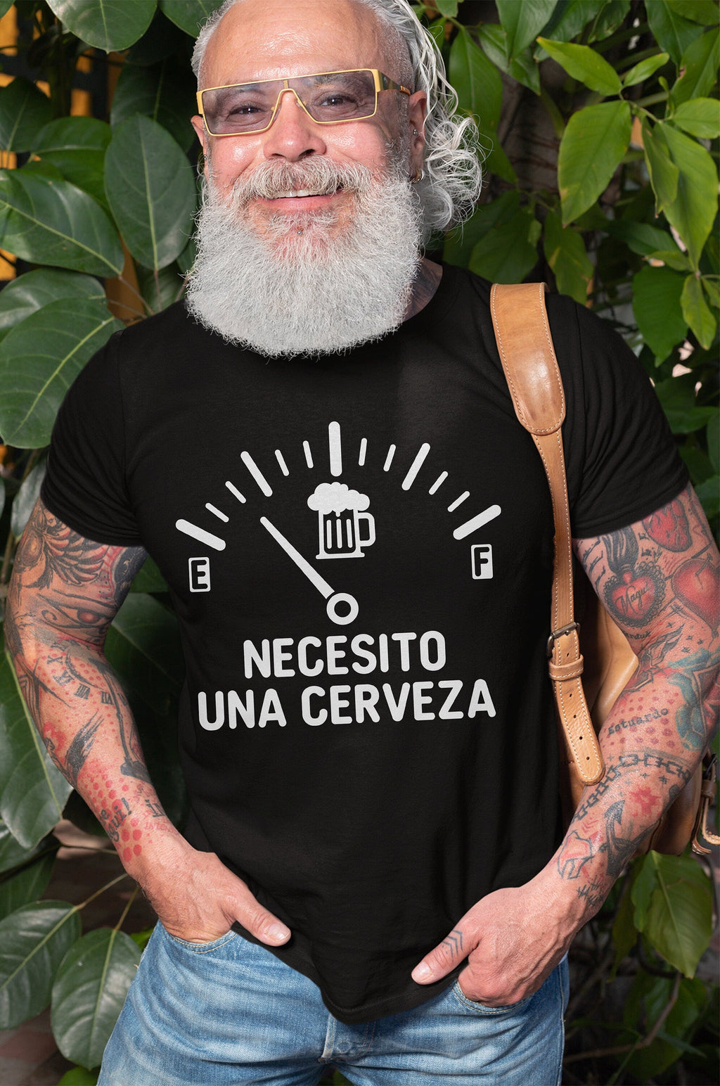 Necesito Una Cerveza Beer Beer Drinking Alcohol Party Spanish Dad Father'S Day Gif