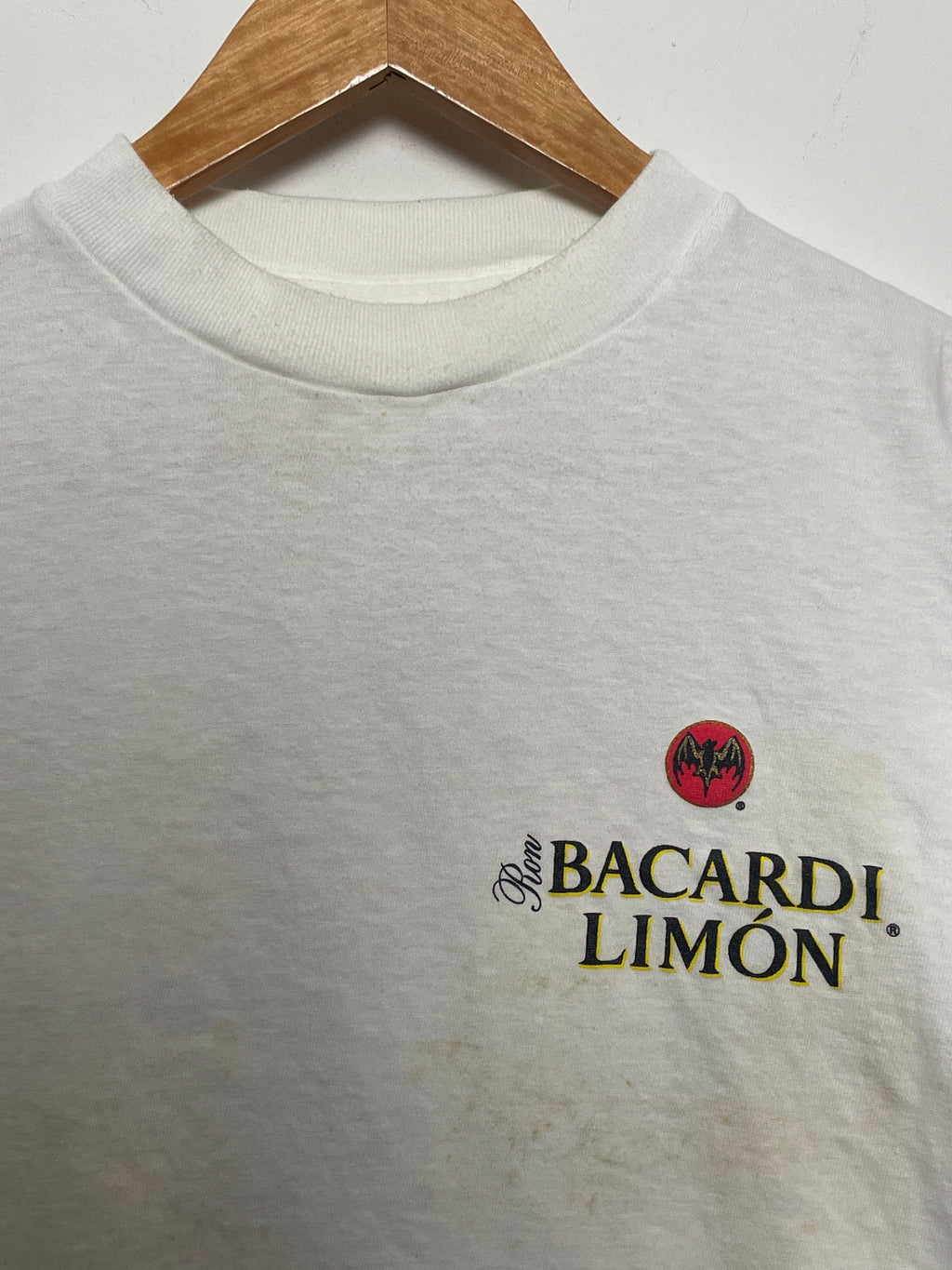 Vintage 1990s Bacardi Limon Revolutionary Citrus Spirit Rum Size Medium