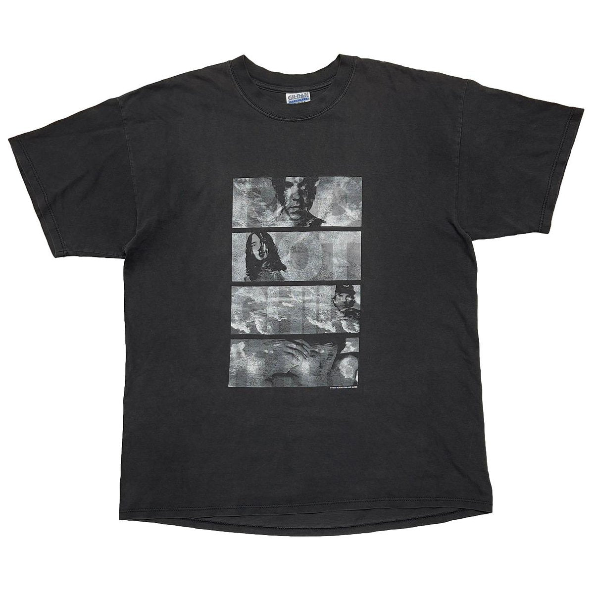RED HOT CHILI PEPPERS CALIFORNICATION MONOCHROME GILDAN XL 4201