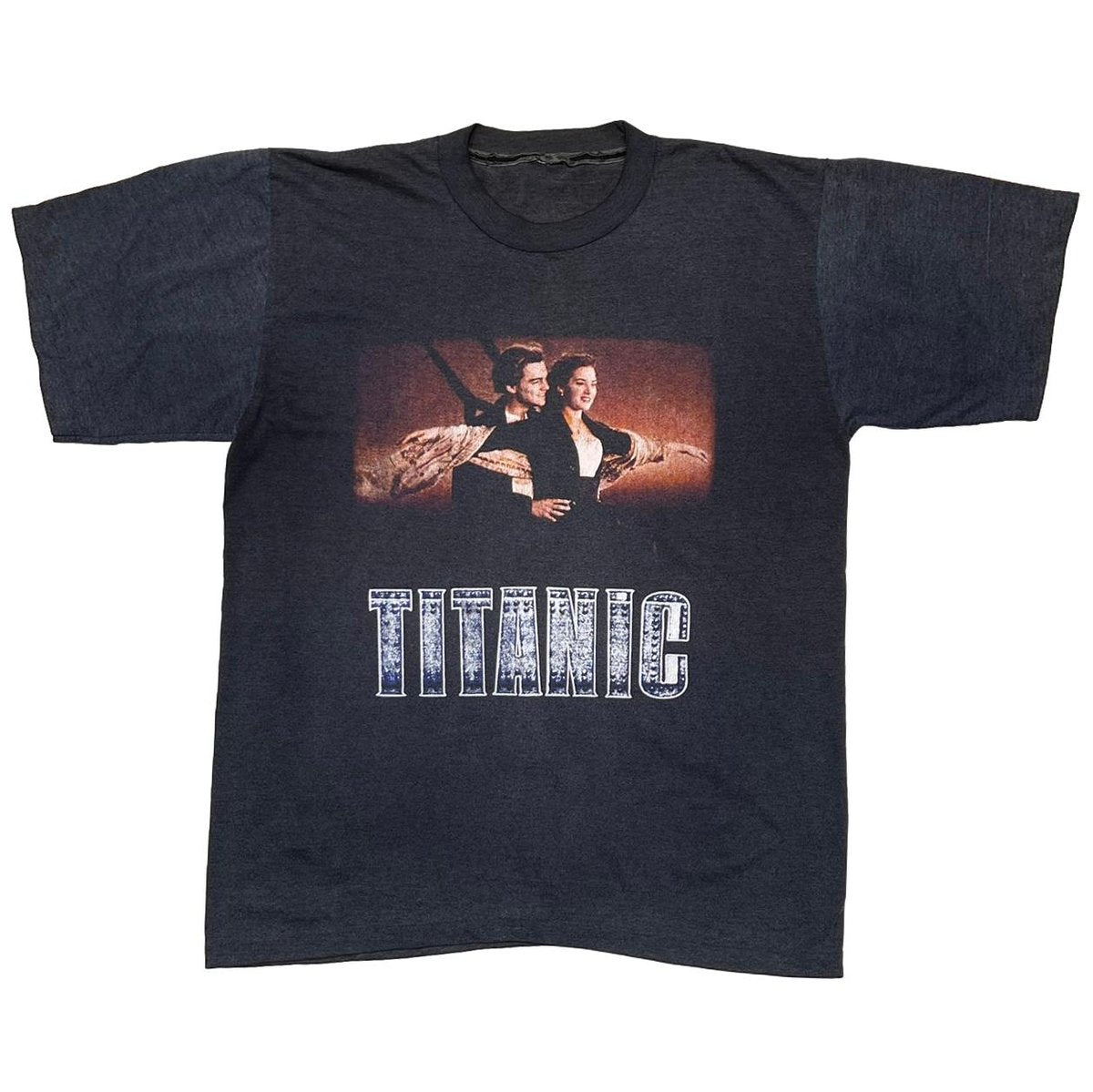 TITANIC 90s BOOTLEG FITS LARGE 7439