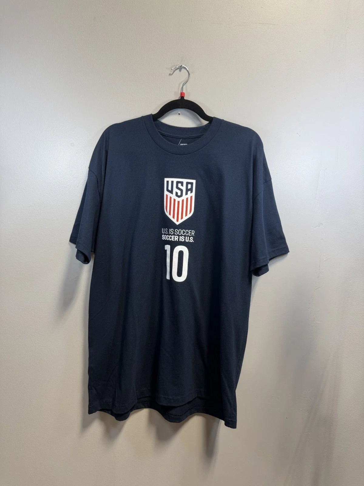 [Clothing Sample] Men's U.S. Soccer Navy Size: Large Unisex