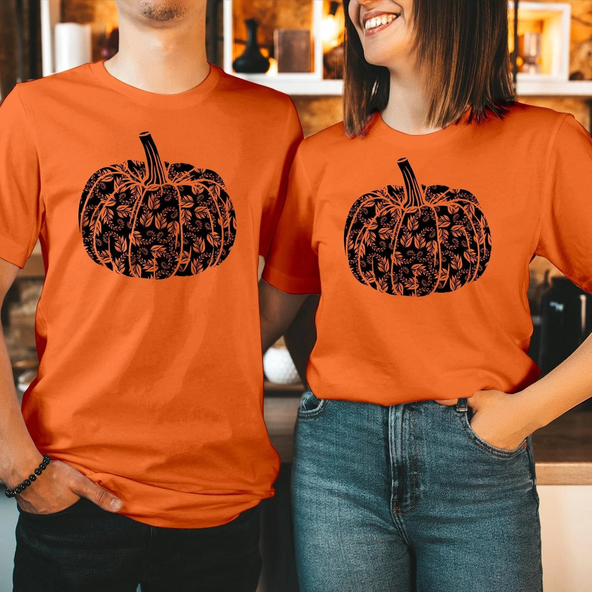 Pumpkin T-Shirt Women Halloween Vibes Autumn Pumpkin Top Cozy Spooky Tee T-2041