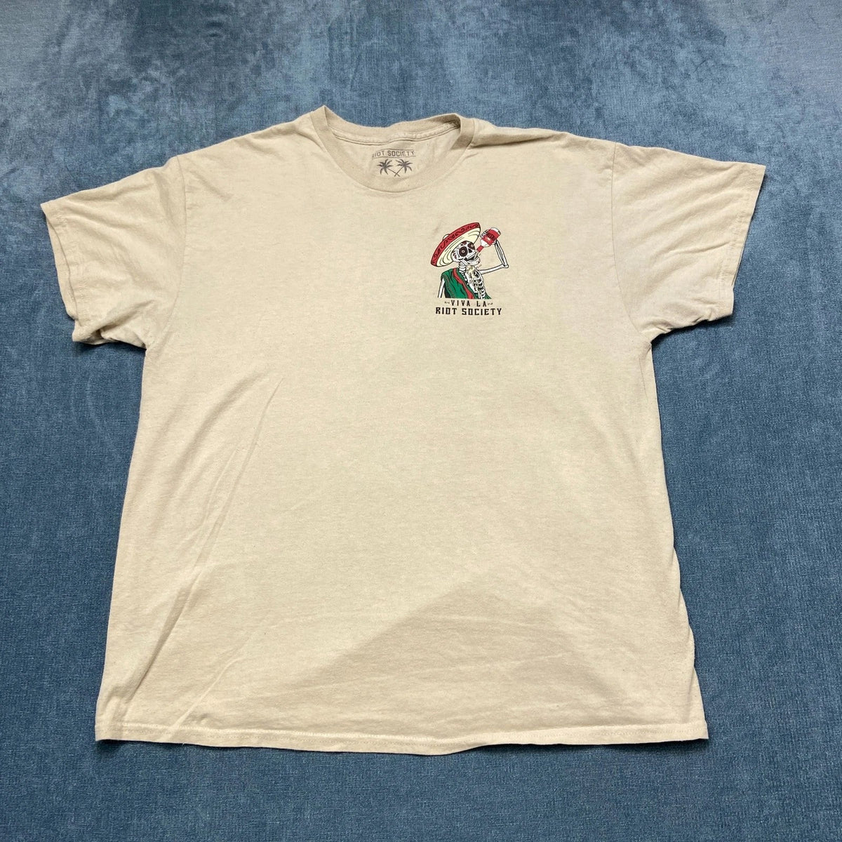 Riot Society Viva La T Shirt Mens XL Beige Cotton Everyday Wear Outdoor Comfort Unisex