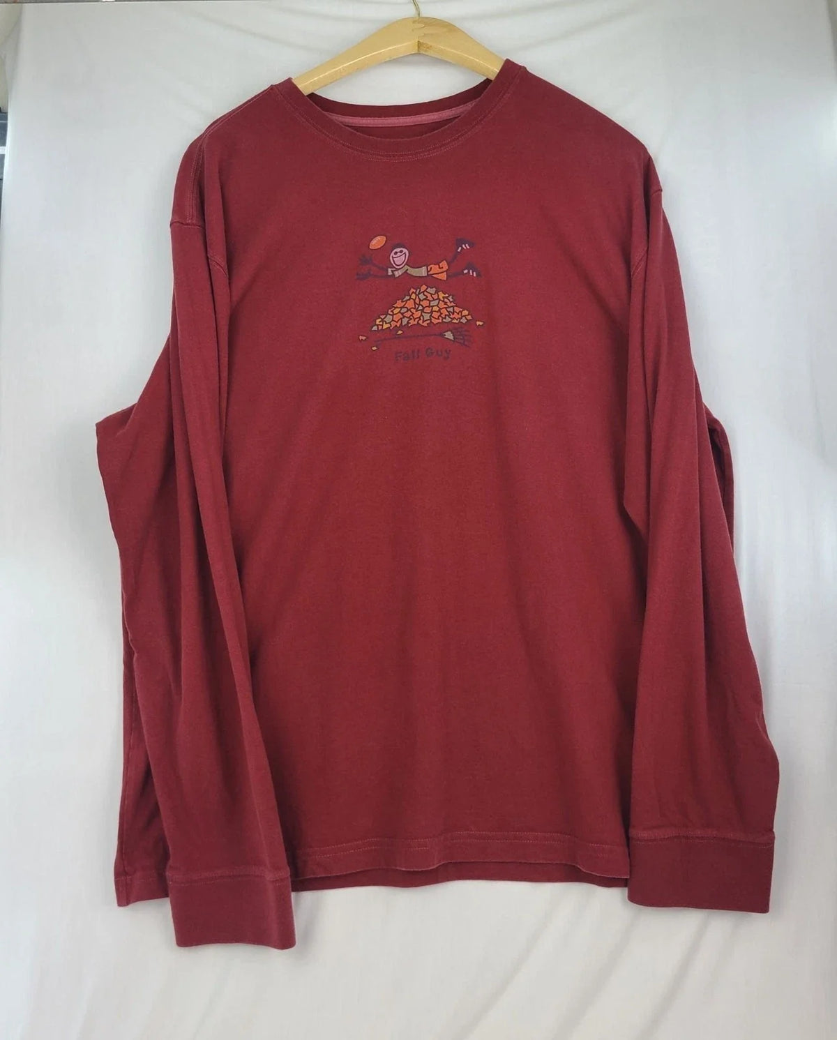 Life is Good Red Maroon Long Sleeve Fall Guy Leaves Football Men XL Unisex