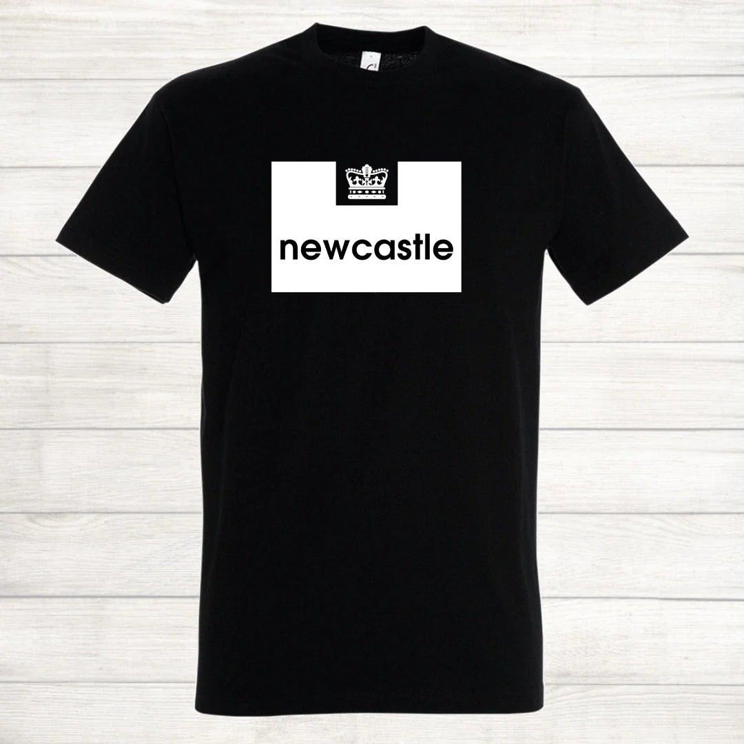 Newcastle United NUFC Weekend Casual Geordie The Magpies Toon Football T Shirt Unisex