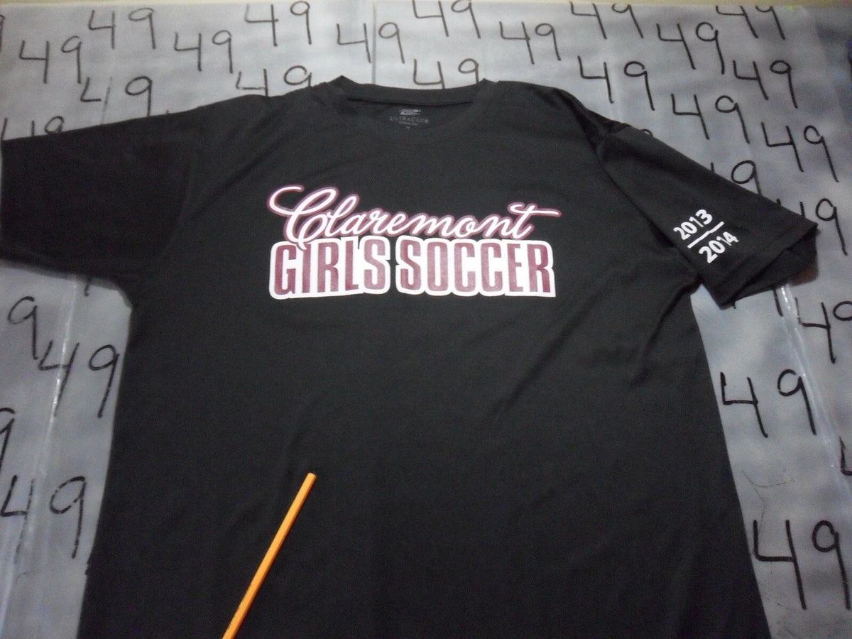 Medium Claremont Girls Soccer (snag) 100% Poly T Shirt Unisex
