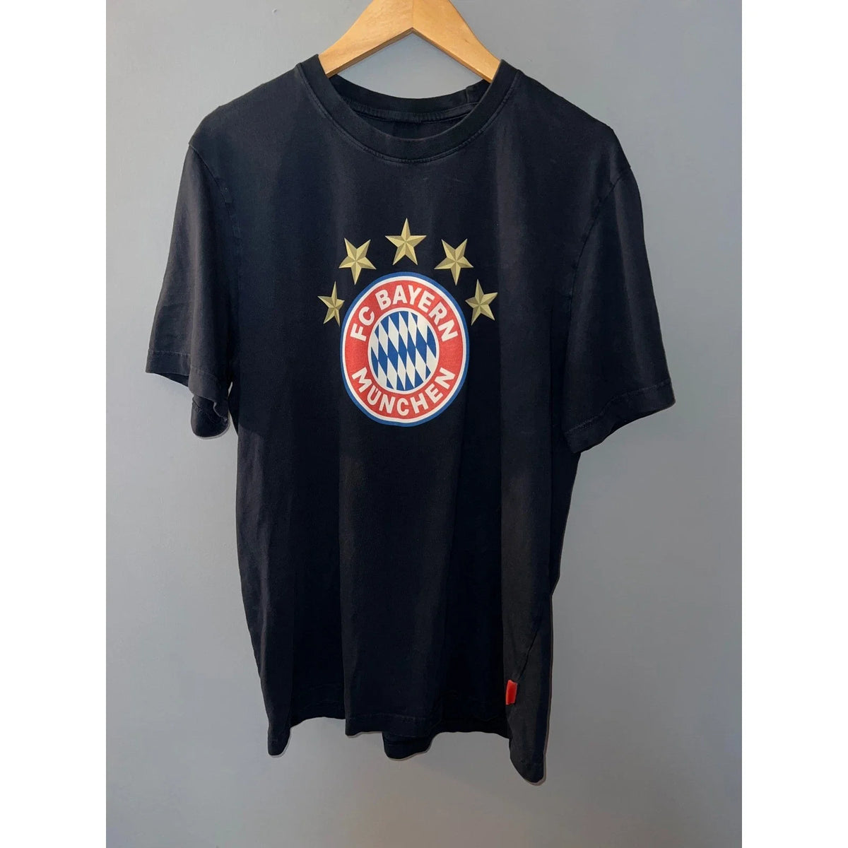 FC Bayern Munich Mia San Mia Navy Blue Graphic Five Stars Mens Large Unisex