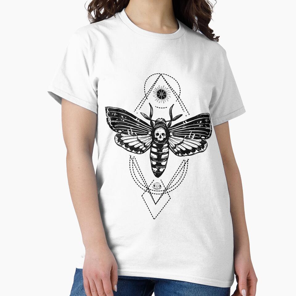 Gothic moth by eiwo87