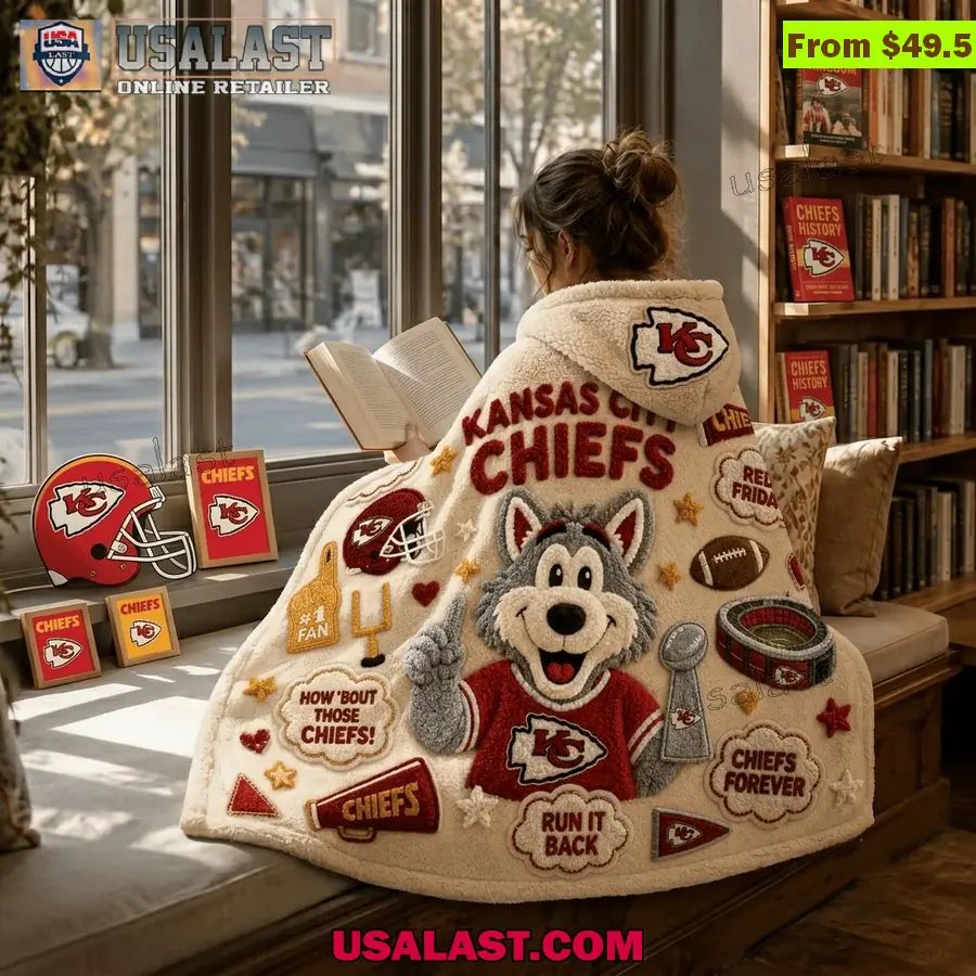 Kansas City Chiefs Limited Edition Hooded Blanket